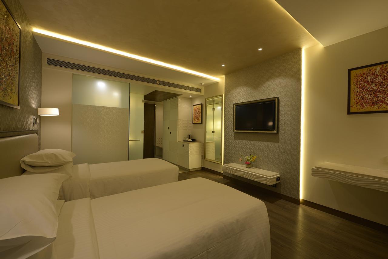 Genesis Hotel Near Mumbai Airport Exterior foto