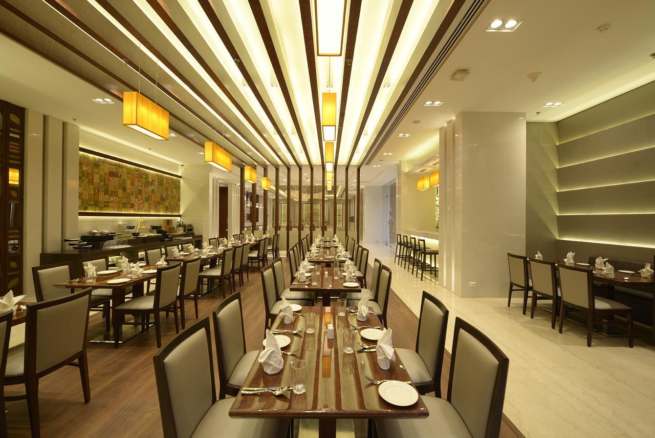 Genesis Hotel Near Mumbai Airport Exterior foto